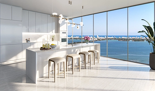 Dining room with sea view at Aria Reserve Miami